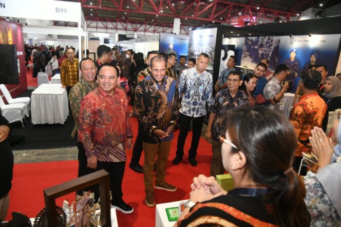 
					Tutup Temu Bisnis Tahap VI, Wamenkumham: Belanja Produk Dalam Negeri Harus Terus Digelorakan