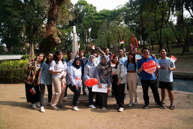 
					Perayaan Sumpah Pemuda 2023 dengan Meluncurkan Inovasi Kesehatan Mental Teduh.io