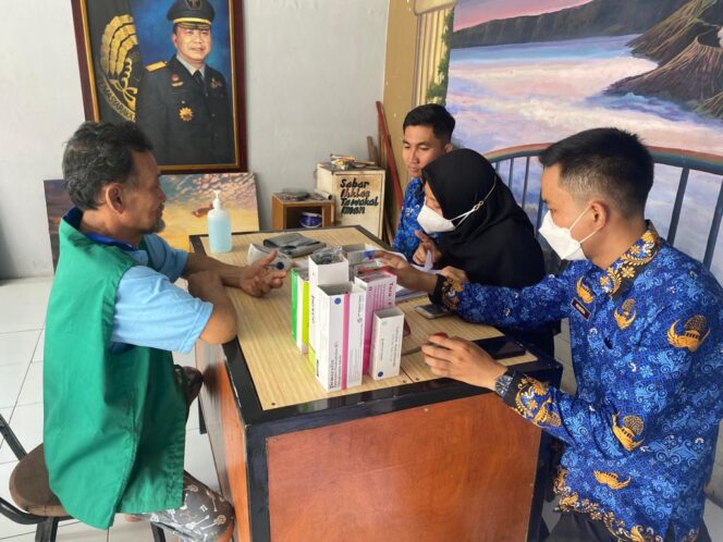 
					Rutan Gresik Berikan Layanan Kesehatan Narapidana Konsultasi 