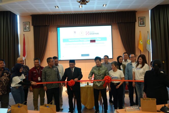 
					Gandeng Bersama Bursa Efek Indonesia, SimInvest Resmikan Galeri Investasi di Unsoed Purwokerto
