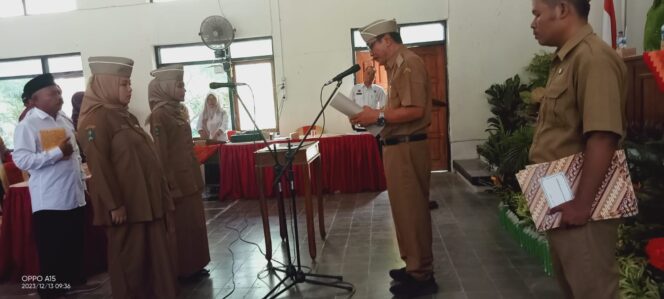 
					Gelar Prosesi Pelantikan Dua Jabatan Perangkat Desa, Di Pemerintahan Desa Kedungpanji, Lembeyan