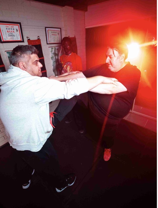 
					KEHADIRAN GEMILANG MAURICE NOVOA