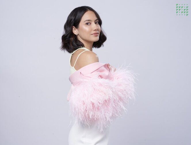 
					ZAP Beauty Index 2024 & MEN/O/LOGY Index 2024: Wanita dan Pria Indonesia Sepakat Good Looking Privilege Permudah Hidup, Tapi Kecerdasan Jadi Daya Tarik Utama Pilih Pasangan