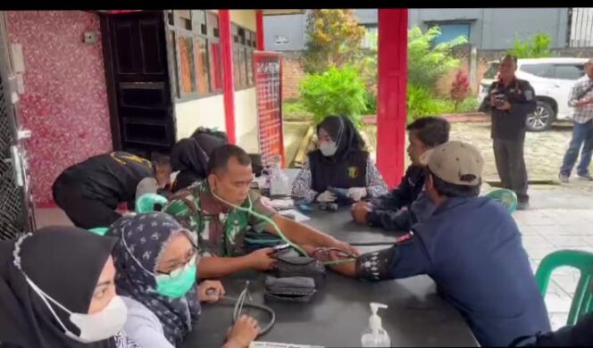 
					Polres Lampung Barat Gelar Cek Kesehatan Gratis Untuk Petugas PPK dan PPS Pasca Pemungutan Suara