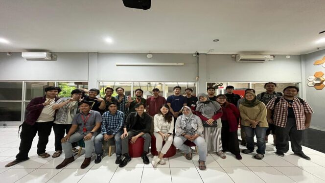 
					Indigo Fasilitasi Pengembang Gim Lokal Membuat Gim Skala Internasional