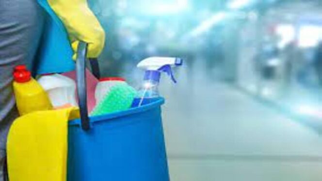 
					Jasa Cleaning Service untuk Rumah Bersih saat ART Mudik