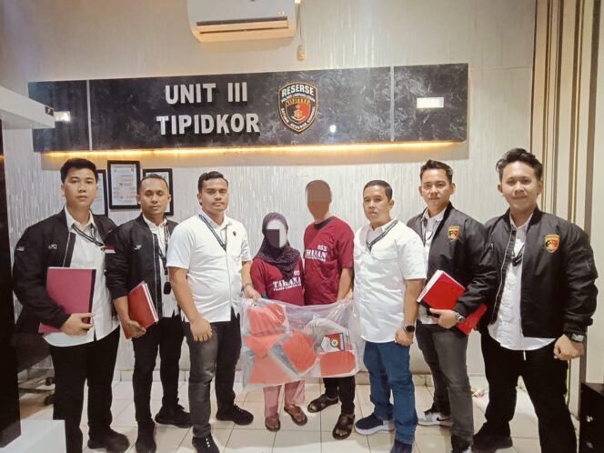 
					Tahap II, SatReskrim Polres Lampung Utara Limpahkan Kasus Korupsi ke Kejaksaan