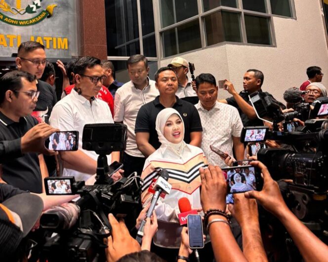 
					Mia Amiati: Kejati Jatim Eksekusi Ronald Tannur Di kediamannya Pakuwon City